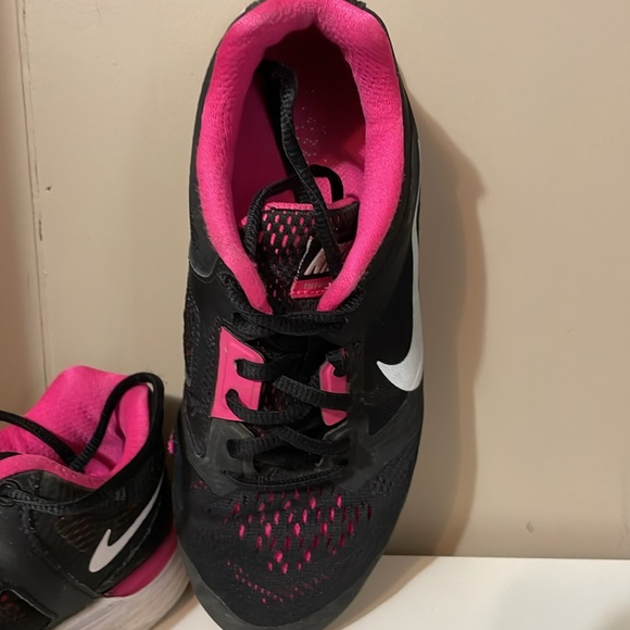 Nike trifusion pink black white - Picture 2 of 6